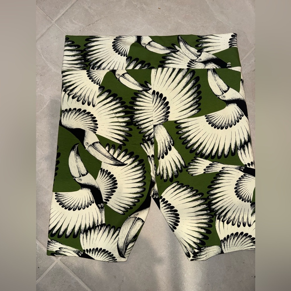 FARM Rio Green and Black Bird Print Bike Shorts